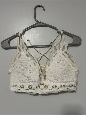 Lace Bralette Crop Top - Cream